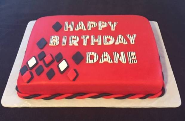 Birthday Cake red Dane